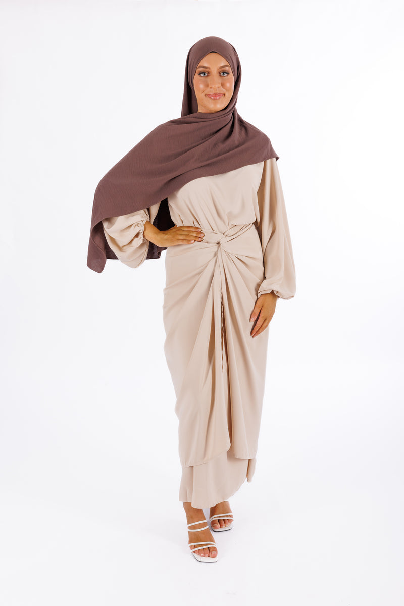 ABAYA TESNIME